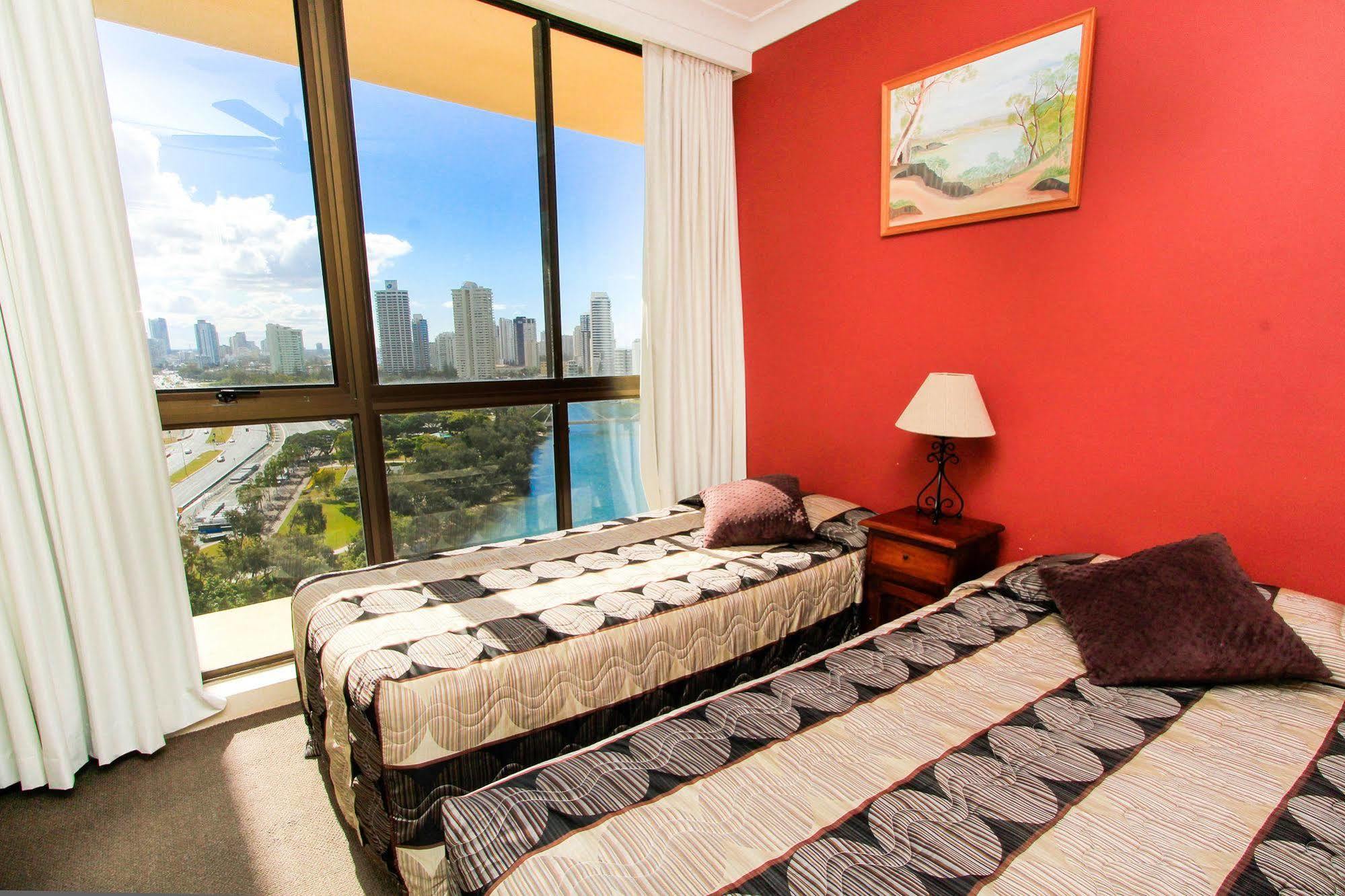 Capricorn One Beachside Holiday Apartments - Official Gold Coast Luaran gambar